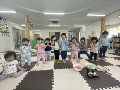 ２０２５年３月３日は、ひなまつりのお祝いをしました