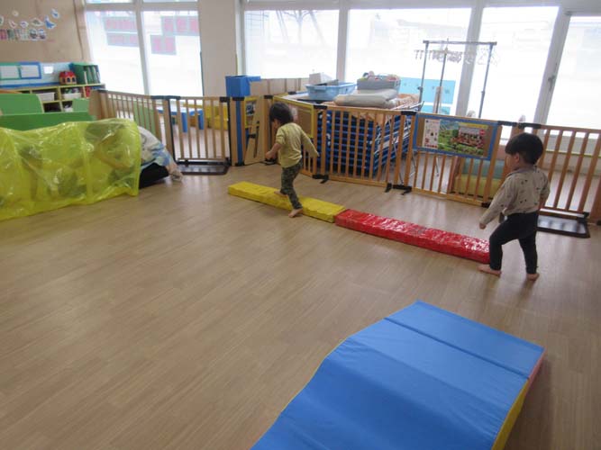 ２０２５年☆1・2歳児　室内遊び☆