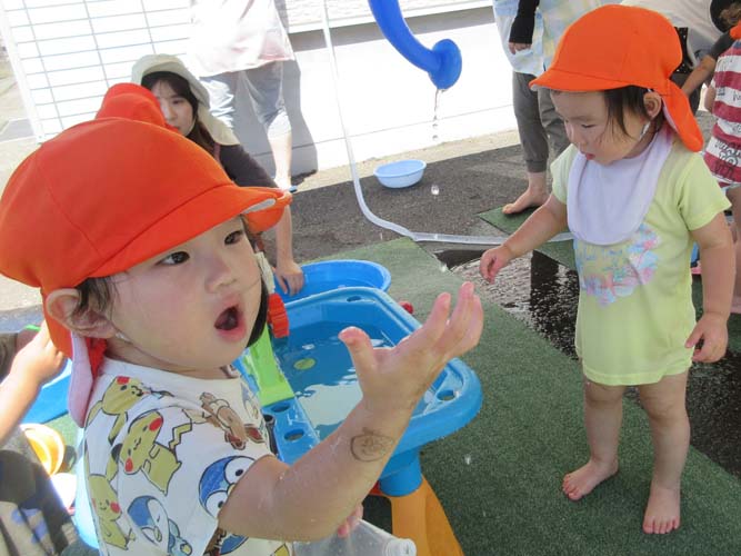 2025年千歳恵比寿保育園で水あそび