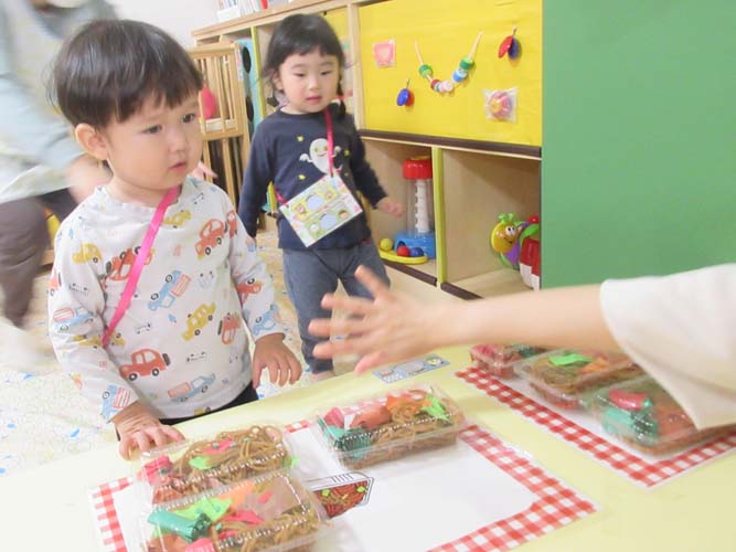 11月のお誕生会＆お店屋さんごっこ2025年